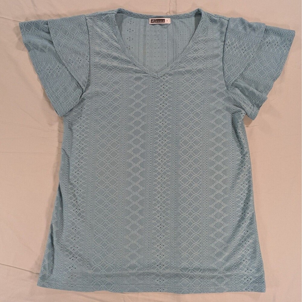 Kikula Size Small Blouse Eyelet Type Design Short Flutter Sleeve Green